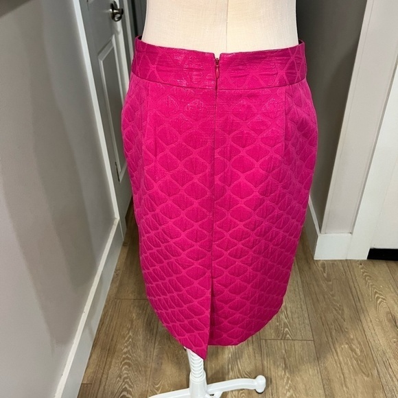 BANANA REPUBLIC raspberry pink textured short cotton skirt - Picture 12 of 16